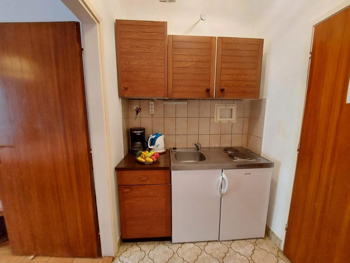 Apartments Fam Tomasic باشْكا المظهر الخارجي الصورة