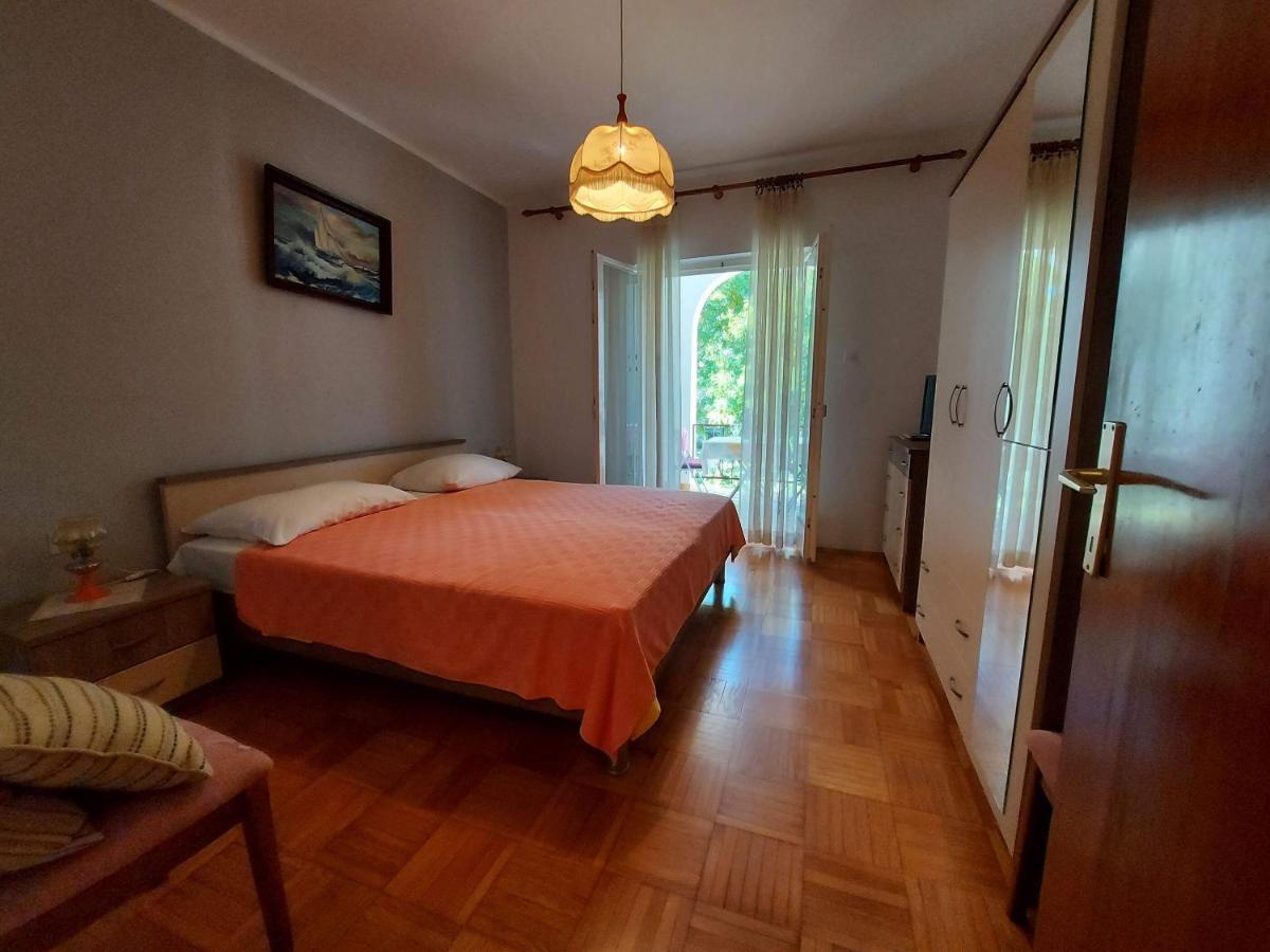 Apartments Fam Tomasic باشْكا المظهر الخارجي الصورة