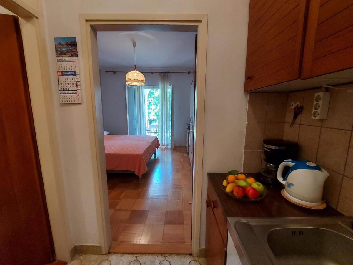 Apartments Fam Tomasic باشْكا المظهر الخارجي الصورة