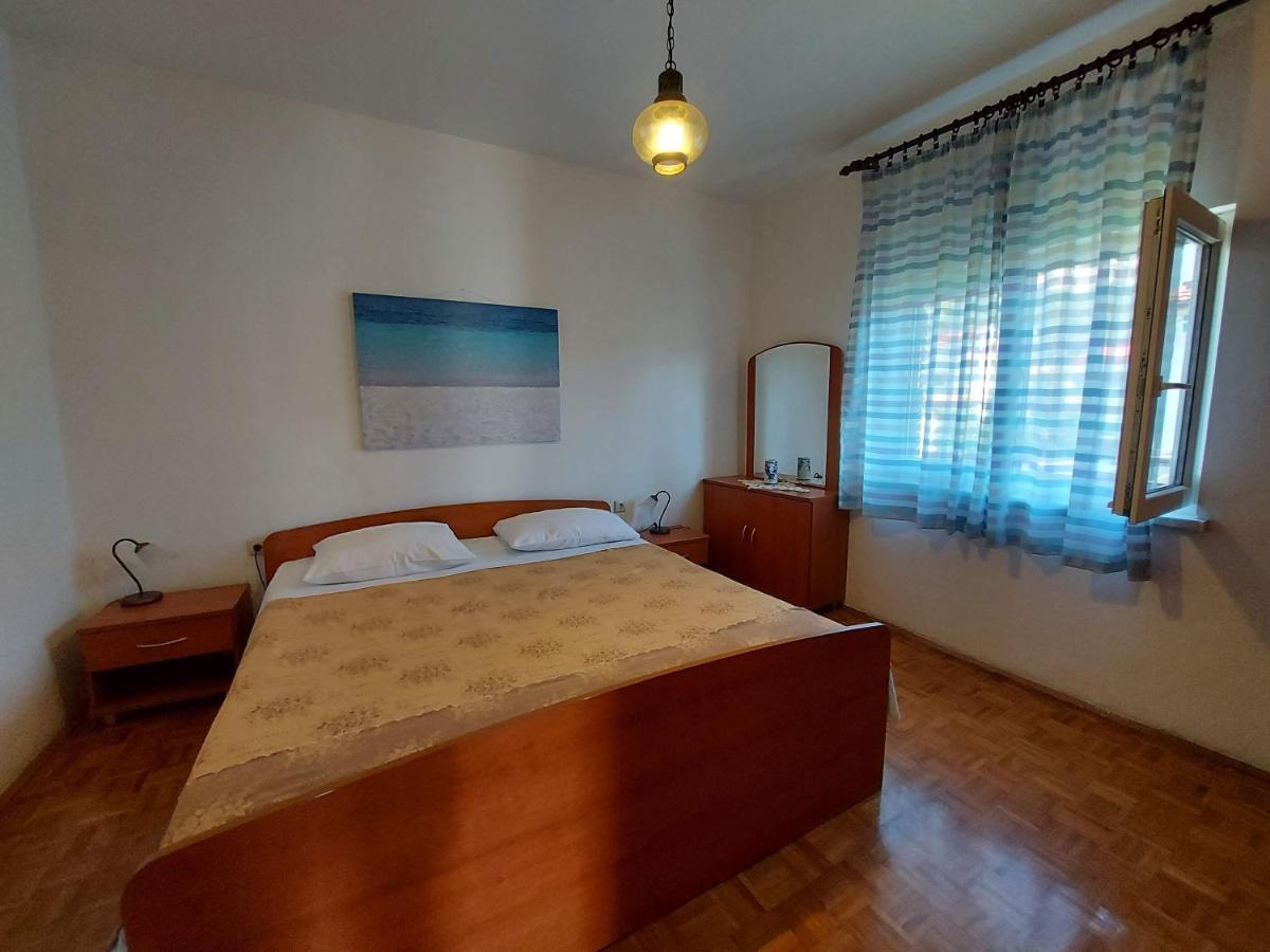 Apartments Fam Tomasic باشْكا المظهر الخارجي الصورة
